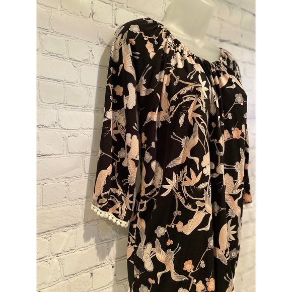 Floral peasant blouse size Medium - Picture 2 of 6